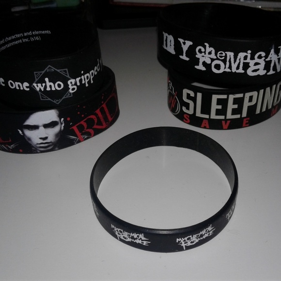 Band Bracelets - Picture 2 of 4